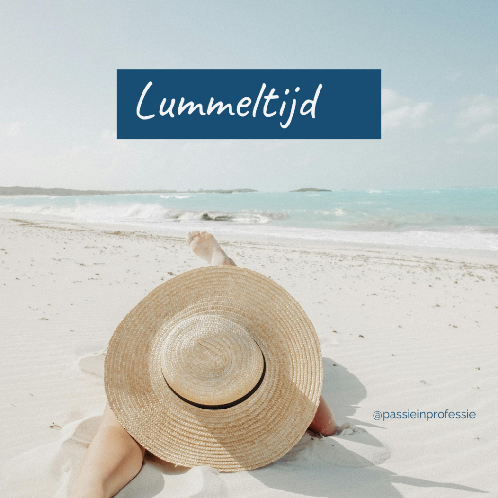 Lummeltijd op het strand